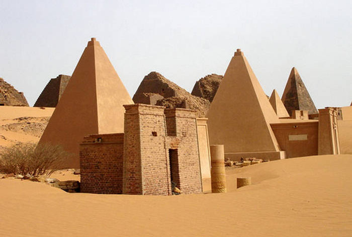 Nubia pyramidy